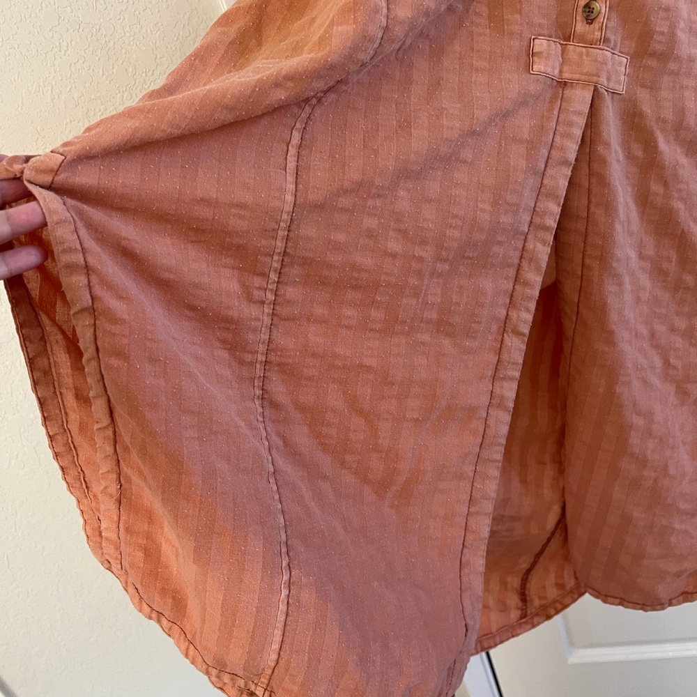 Women's Rust Button-Up Tunic Top - Picture 5 of 5